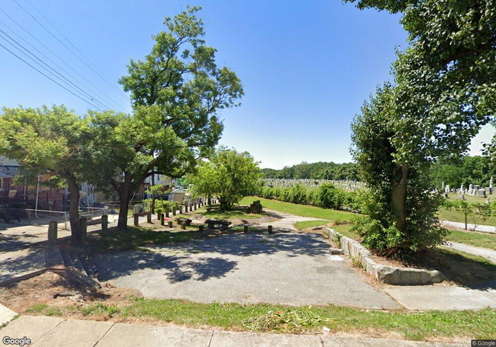 2911 Old Franklin St, Baltimore, MD 21223 - photo 1