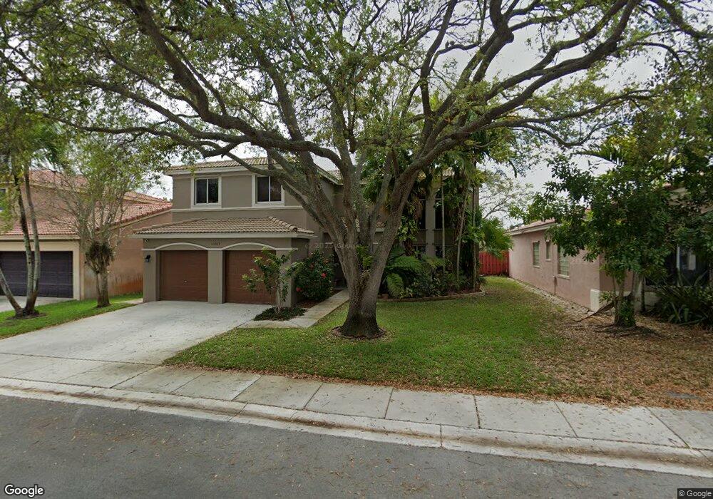 10802 SW 14th Place, Davie, FL 33324 - photo 1