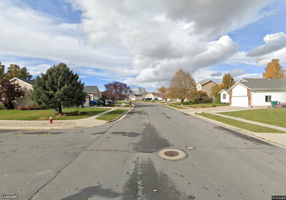 218 S 950 W, Layton, UT 84041 - photo 1