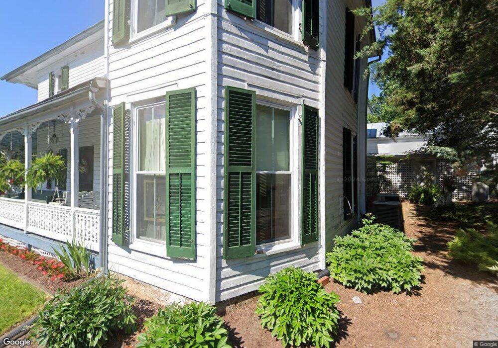 218 S Main St, Edinburg, VA 22824 - photo 1