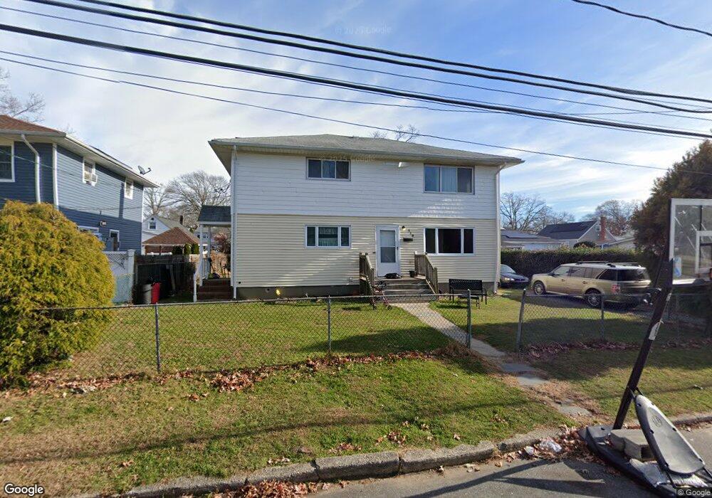 210 Beachview St, Copiague, NY 11726 - photo 1