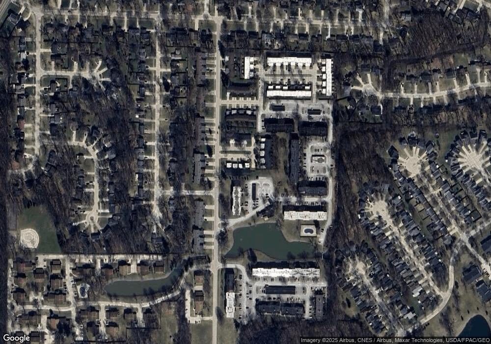 26603 Central Park Blvd unit 26603, Olmsted Falls, OH 44138 - photo 1