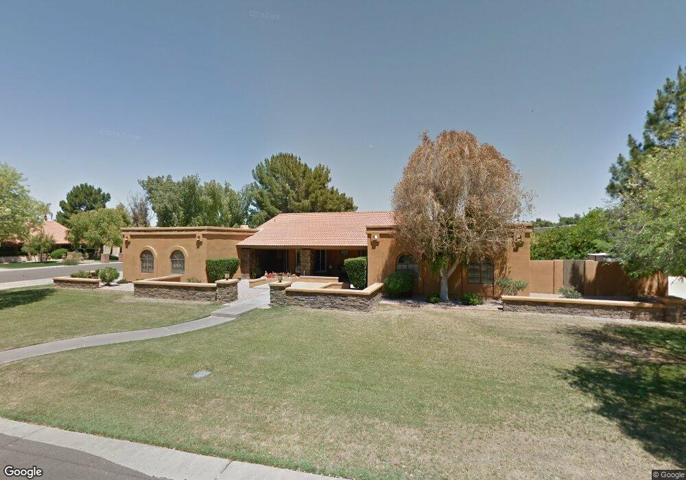 1304 E Caroline Ln, Tempe, AZ 85284 - photo 1