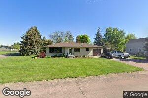 120 Wilmot Ave, Ipswich, SD 57451