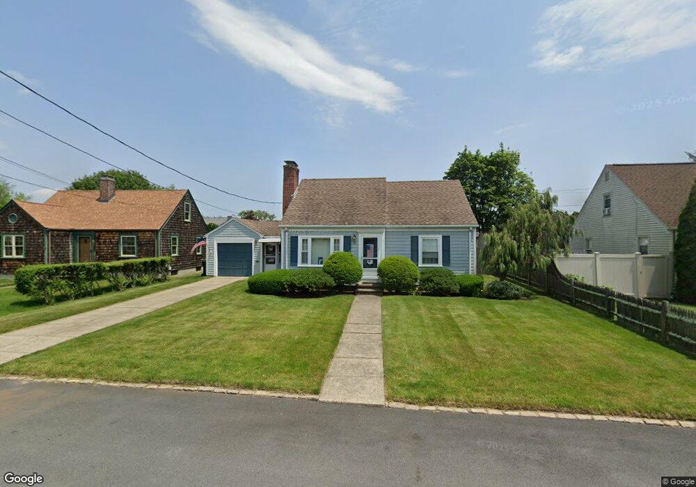 78 Kenyon Rd, Cranston, RI 02910 - photo 1