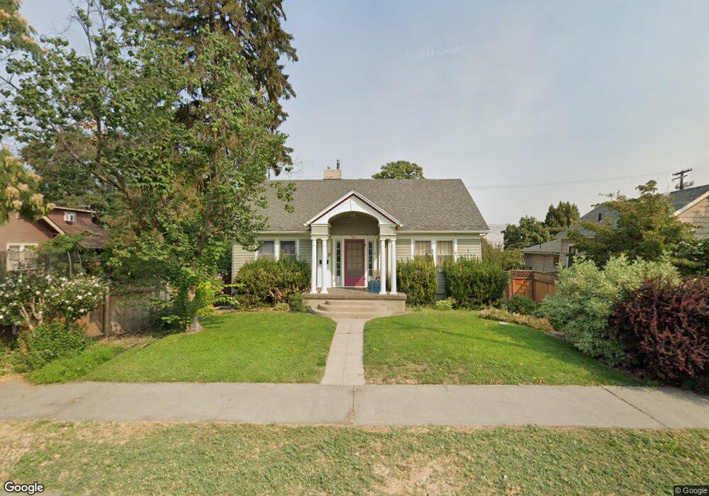 909 E 11th St, the Dalles, OR 97058 - photo 1