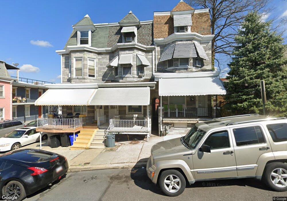 1233 Windsor St, Reading, PA 19604 - photo 1