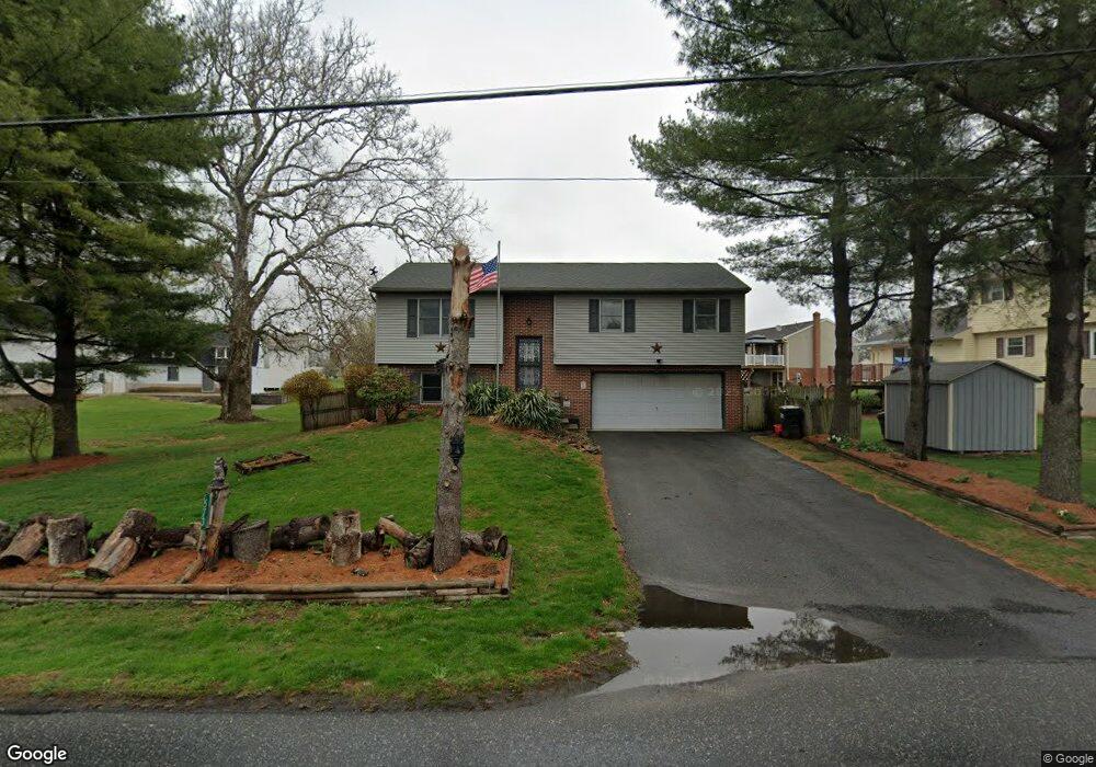 573 Wabash Rd, Ephrata, PA 17522 - photo 1