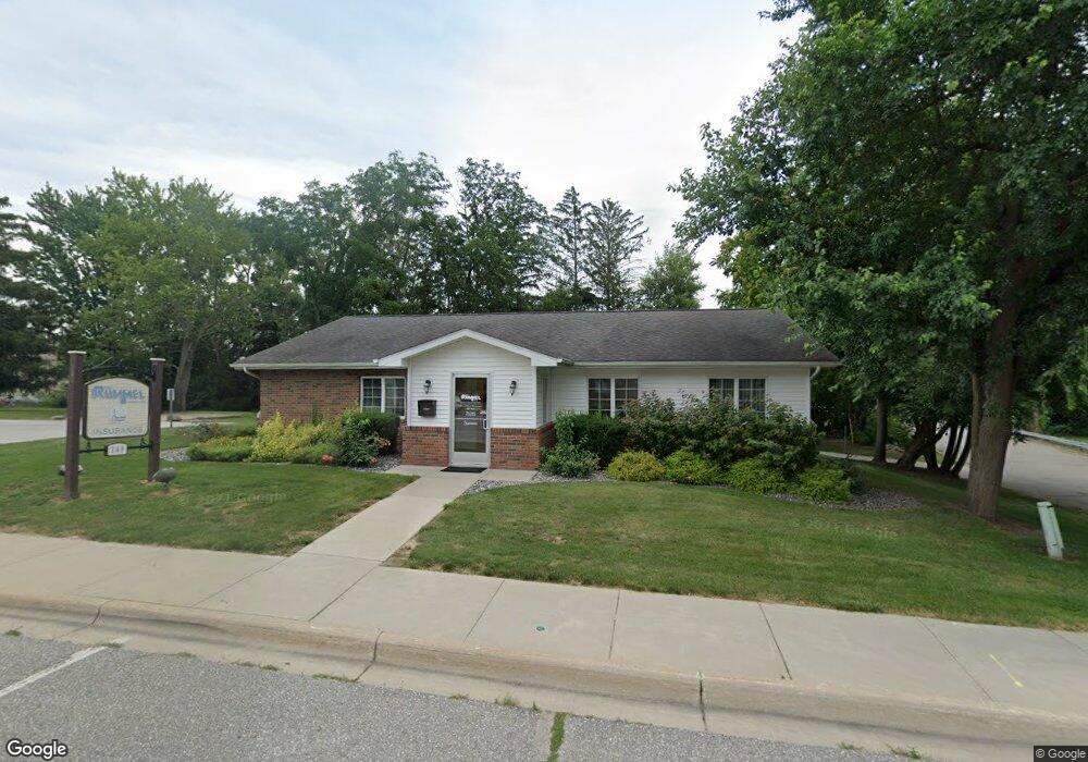 141 S Main St, Vassar, MI 48768 - photo 1