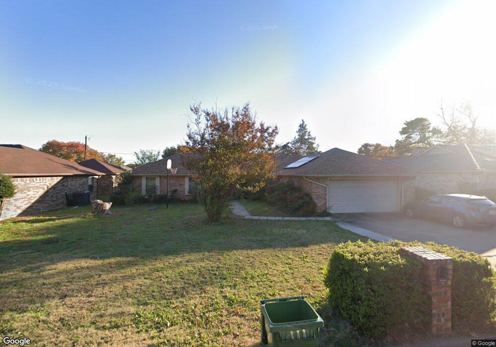 8962 Hialeah Cir S, North Richland Hills, TX 76182 - photo 1