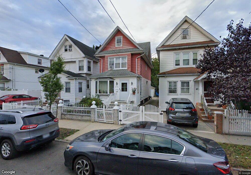 8770 112th St, Richmond Hill, NY 11418 - photo 1