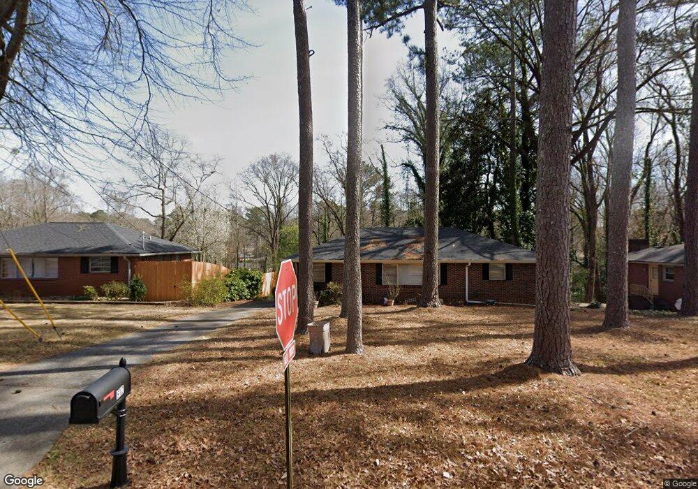 812 Pinehill Dr SE, Smyrna, GA 30080 - photo 1