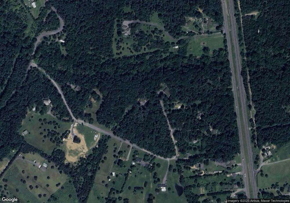 325 Amberwood Ln, Winchester, VA 22602 - photo 1