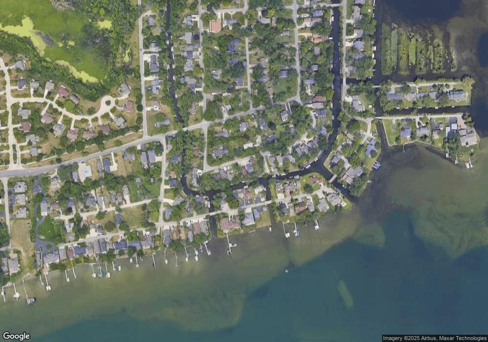 4753 Mapleview Ave, West Bloomfield, MI 48324 - photo 1