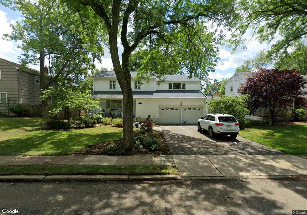 228 Taylor Rd, Paramus, NJ 07652 - photo 1