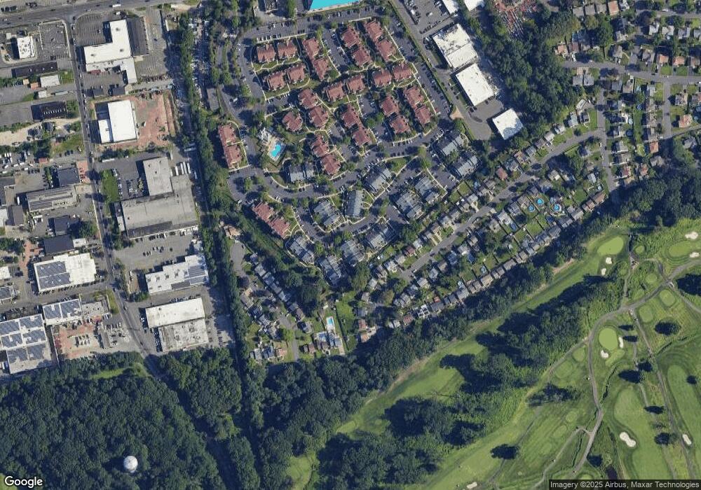 332 Greenbriar Dr unit 5, Union, NJ 07083 - photo 1