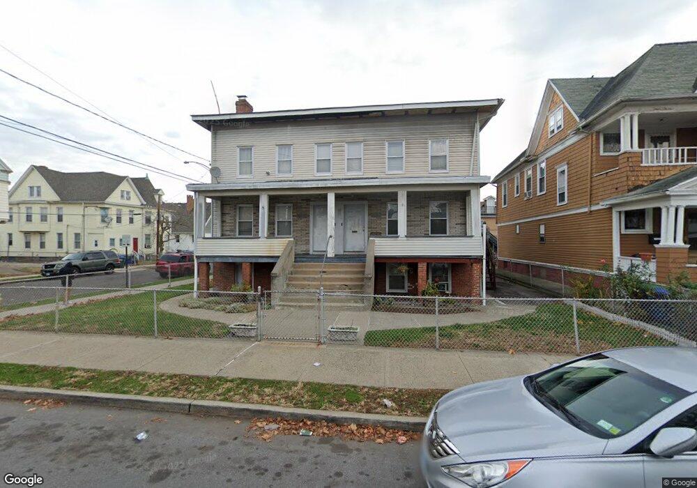 712 Kossuth St unit 714, Bridgeport, CT 06608 - photo 1