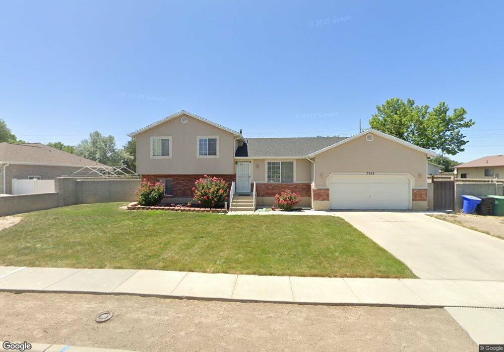 7352 S 2625 W, West Jordan, UT 84084 - photo 1