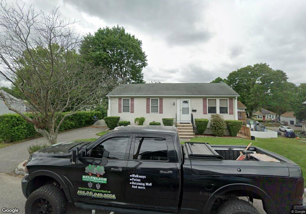 70 Dedham Ave, Providence, RI 02909 - photo 1