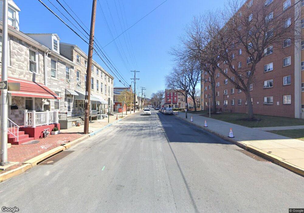 326 Spruce St, Reading, PA 19611 - photo 1