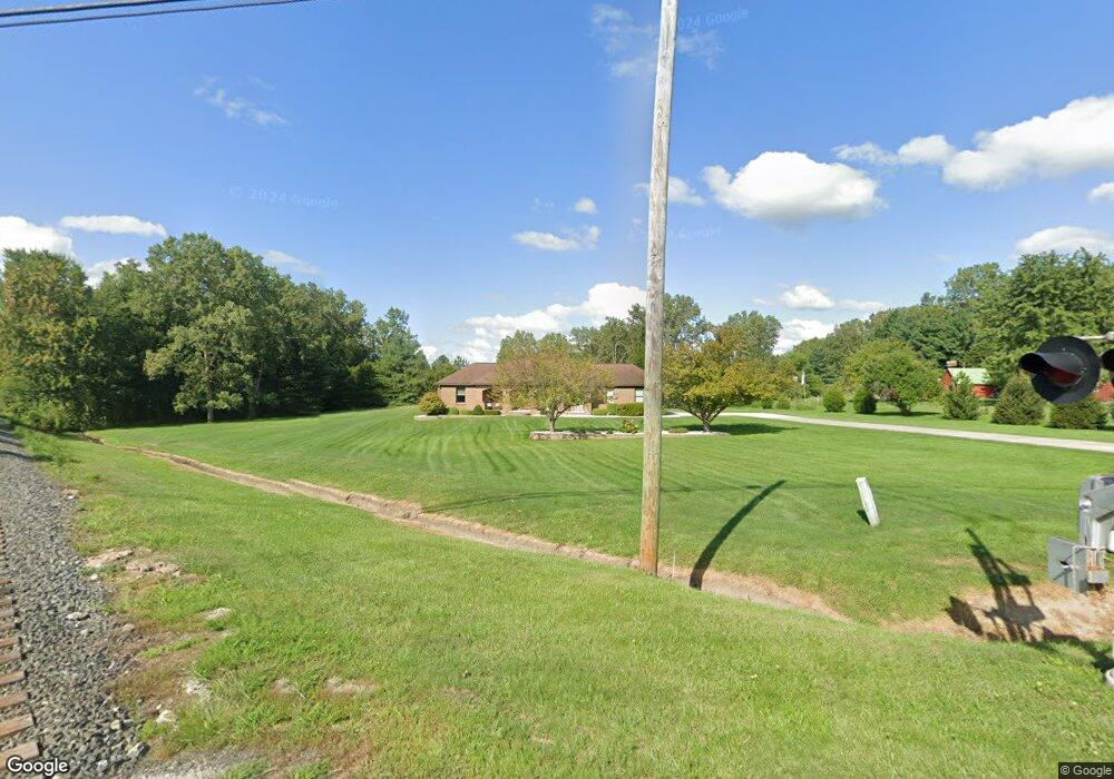 13685 Grafton Rd, Carleton, MI 48117 - photo 1