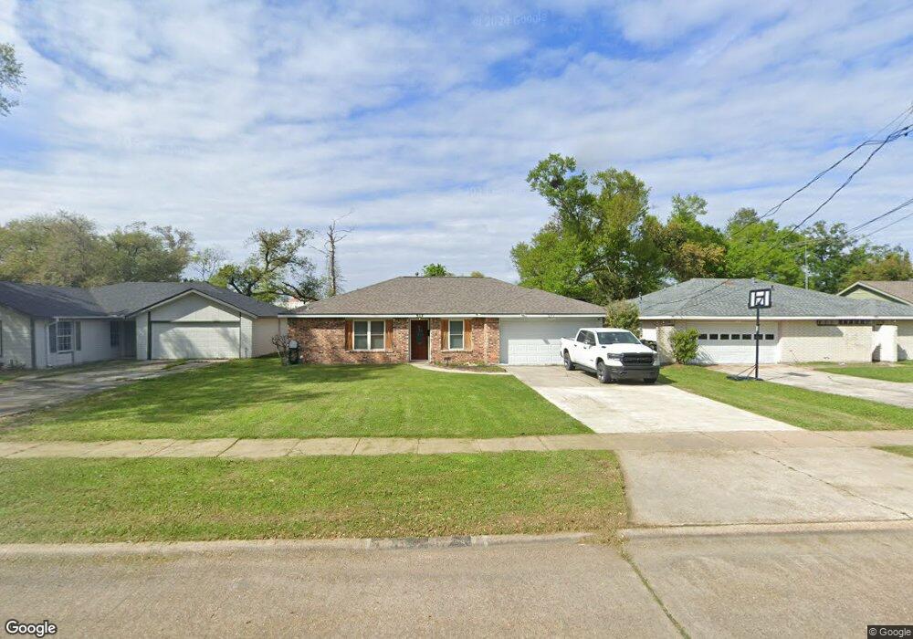 917 Cherrydale St, Lake Charles, LA 70607 - photo 1