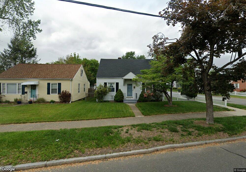 248 Plumtree Rd, Springfield, MA 01118 - photo 1