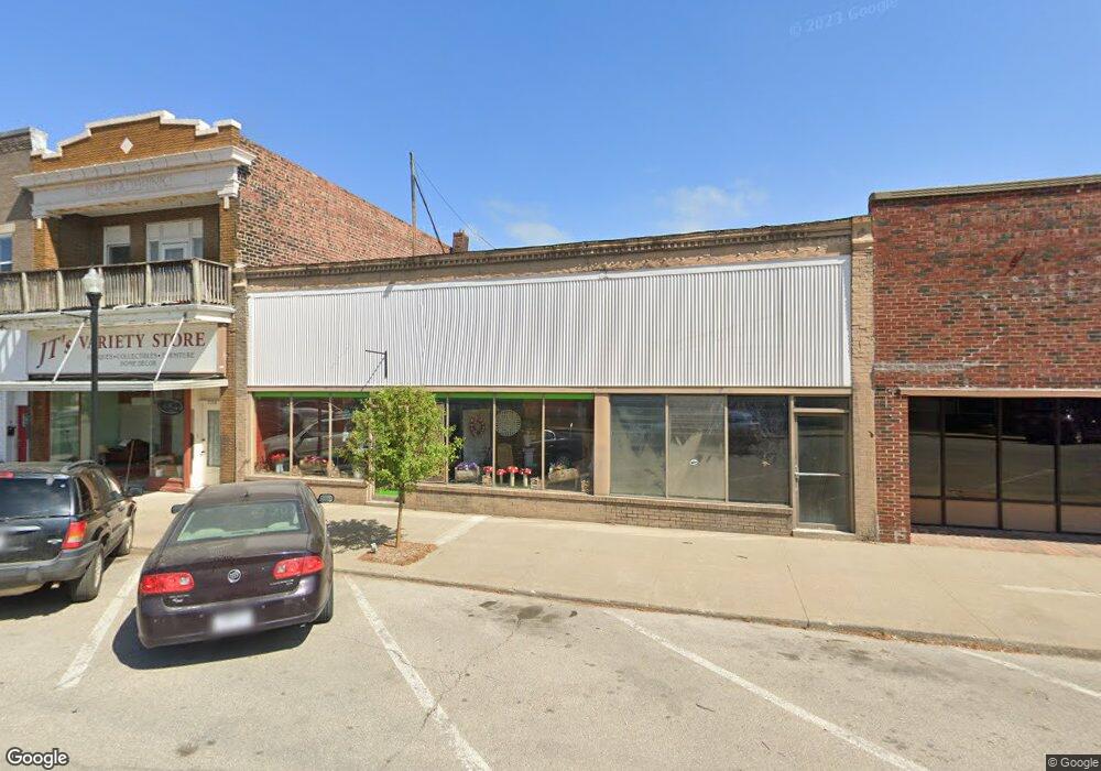 525 W Reed St, Moberly, MO 65270 - photo 1