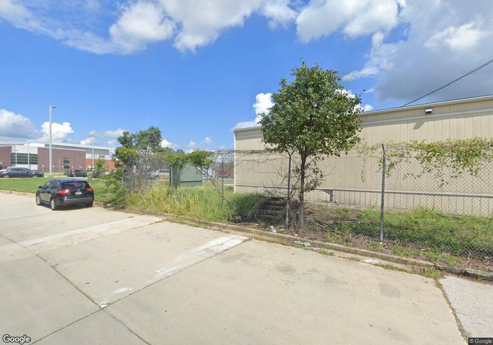 1961 S Club Dr, Landover, MD 20785 - photo 1