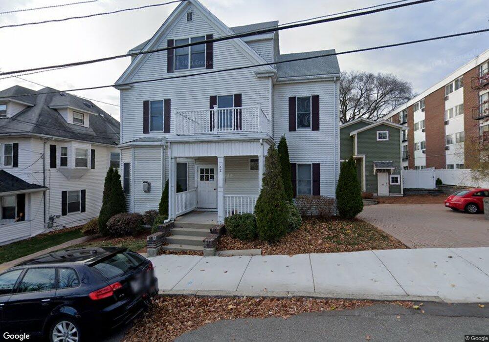 42 Craigie St, Somerville, MA 02143 - photo 1