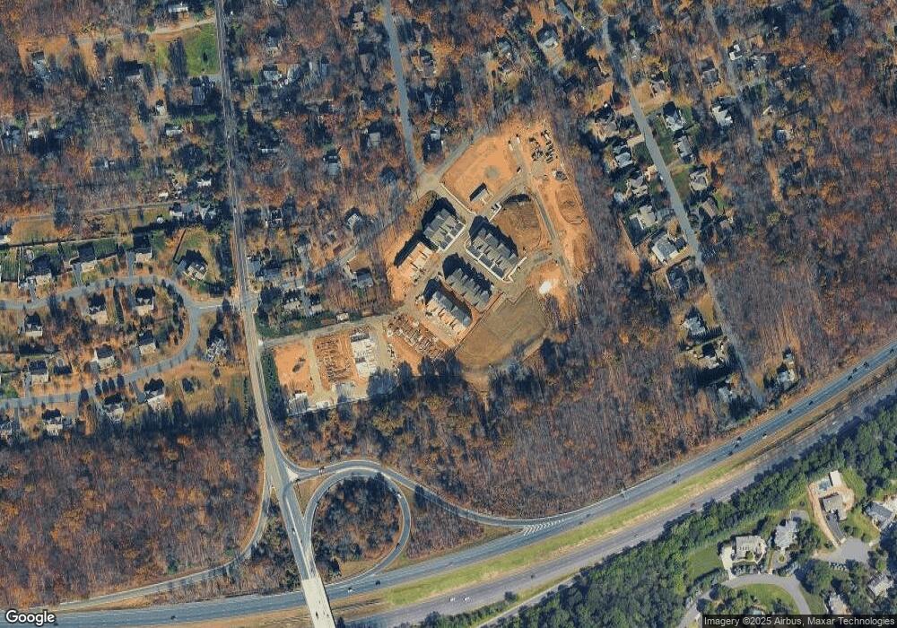 112 Iris Ct unit 716, Warren, NJ 07059 - photo 1