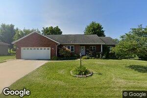195 Redwoo Dr, Cascade, IA 52333