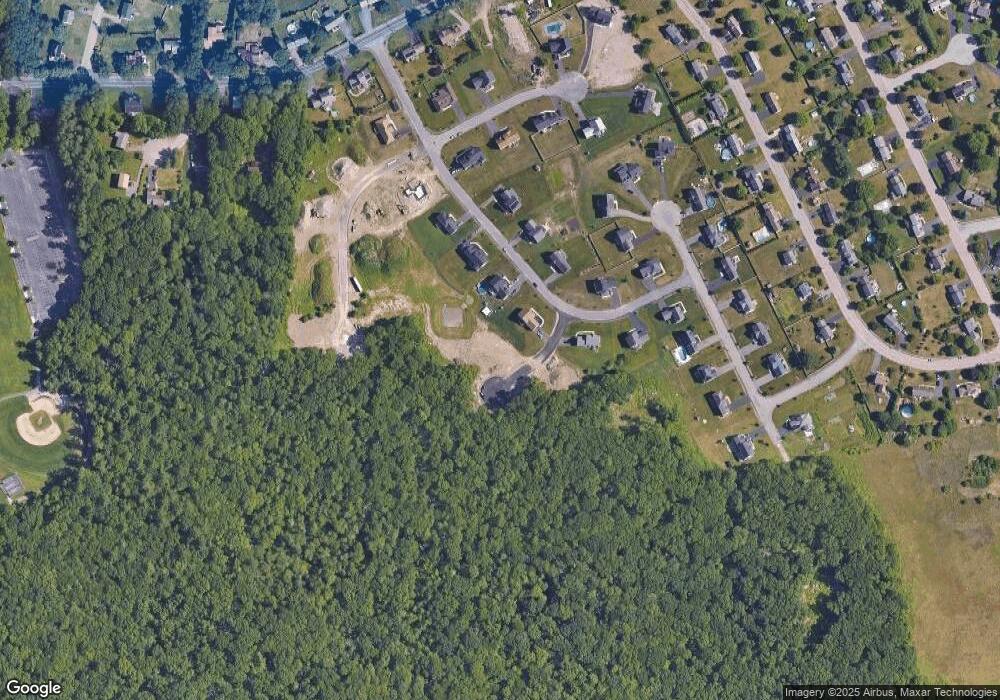 4 Windsor Dr, Attleboro, MA 02703 - photo 1