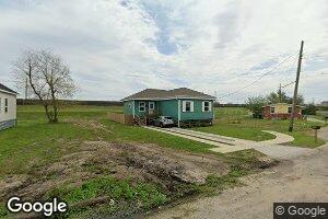 6307 Pauline Dr, New Orleans, LA 70126