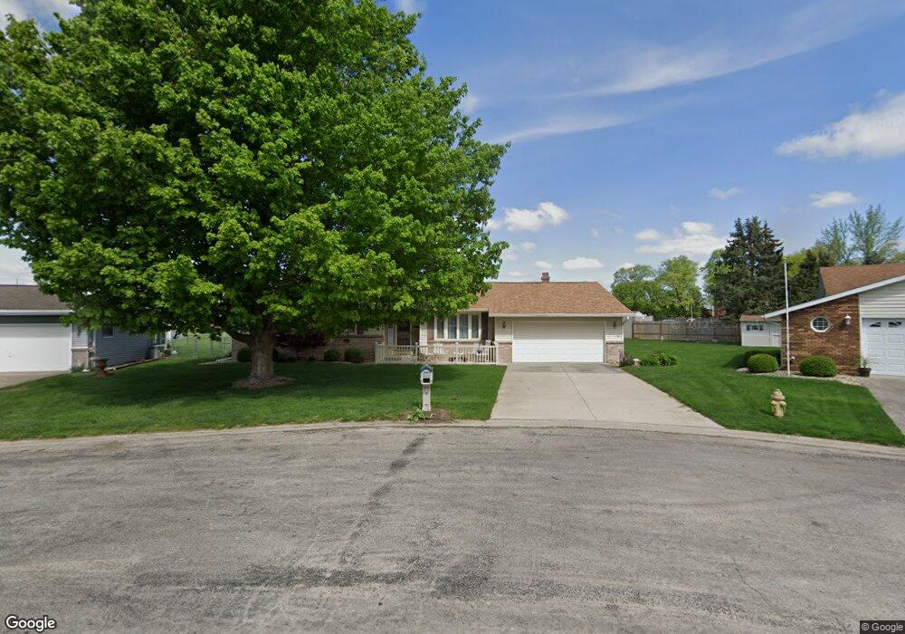 460 Southgate St, Lincoln, IL 62656 - photo 1