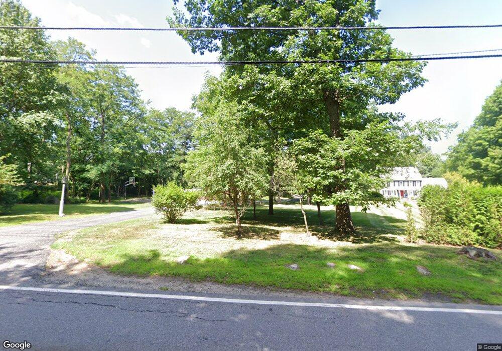 561 Chestnut St, Ashland, MA 01721 - photo 1