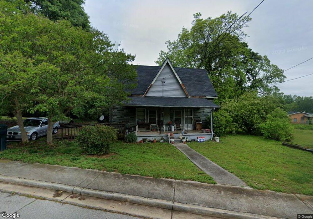 484 Daniel St, Royston, GA 30662 - photo 1