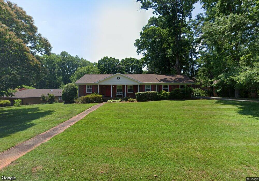 704 Partridge Dr, Statesville, NC 28677 - photo 1