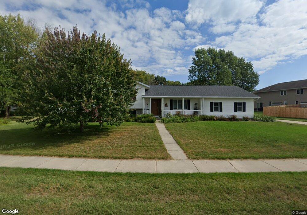 438 Cledell St, Oregon, WI 53575 - photo 1