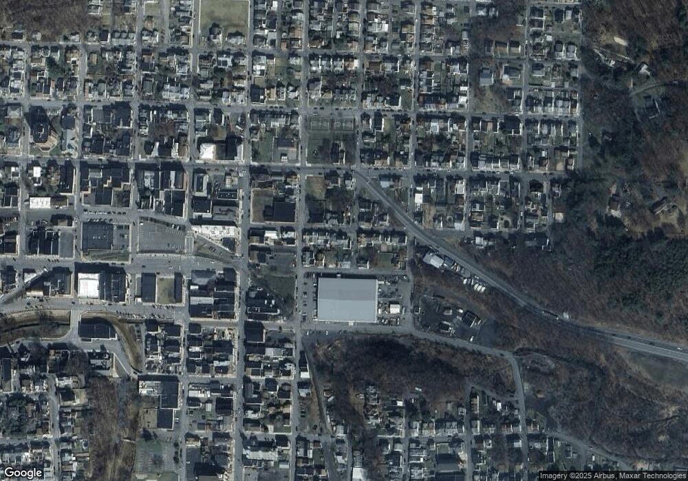 622 E Commerce St, Shamokin, PA 17872 - photo 1