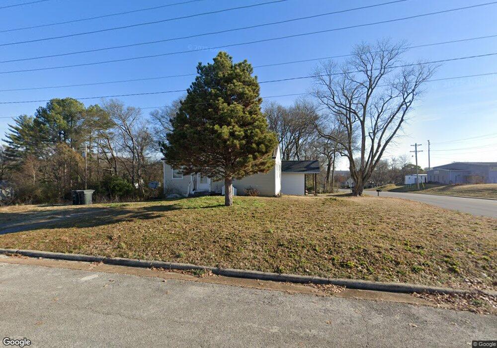 519 S Magnolia St, Florence, AL 35630 - photo 1