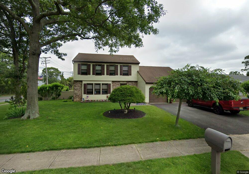 31 Laurel Crest Dr, Howell, NJ 07731 - photo 1