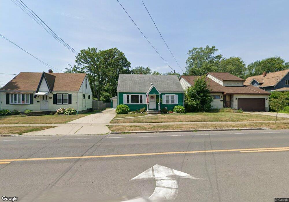 680 Nash Rd, North Tonawanda, NY 14120 - photo 1