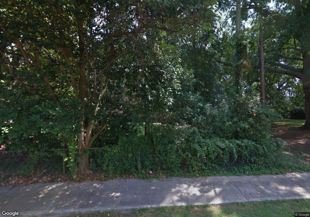 1557 S Elm St, Commerce, GA 30529 - photo 1