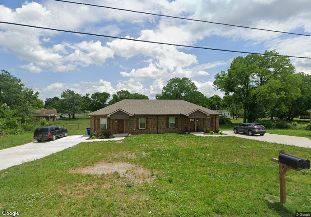 1034 Morton St, Shelbyville, TN 37160 - photo 1