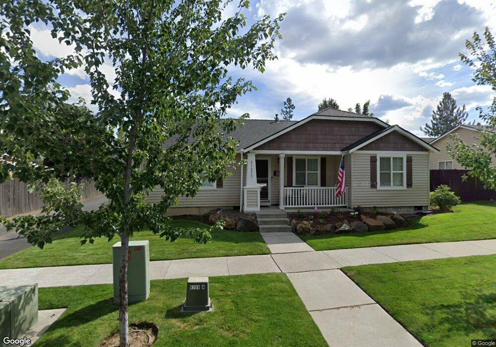 61053 Larkspur Loop, Bend, OR 97702 - photo 1