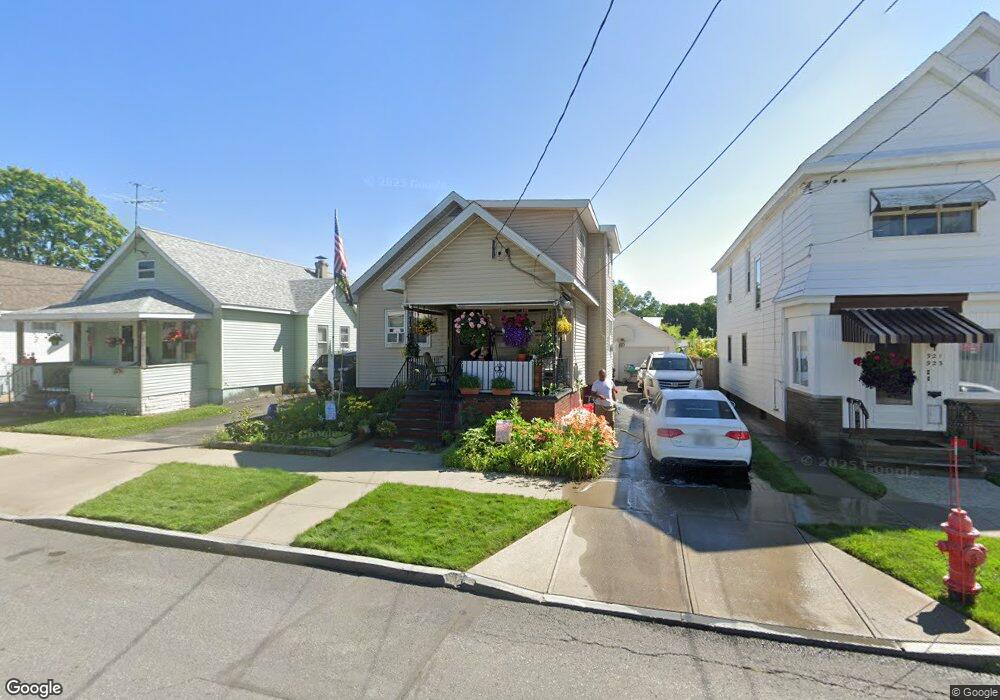 917 Ontario St, Schenectady, NY 12306 - photo 1