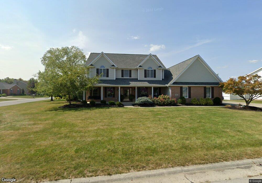 2117 Spruce Dr, Lima, OH 45807 - photo 1