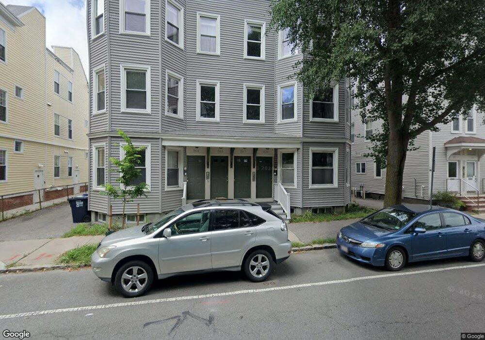 369 Cardinal Medeiros Ave unit 2, Cambridge, MA 02141 - photo 1