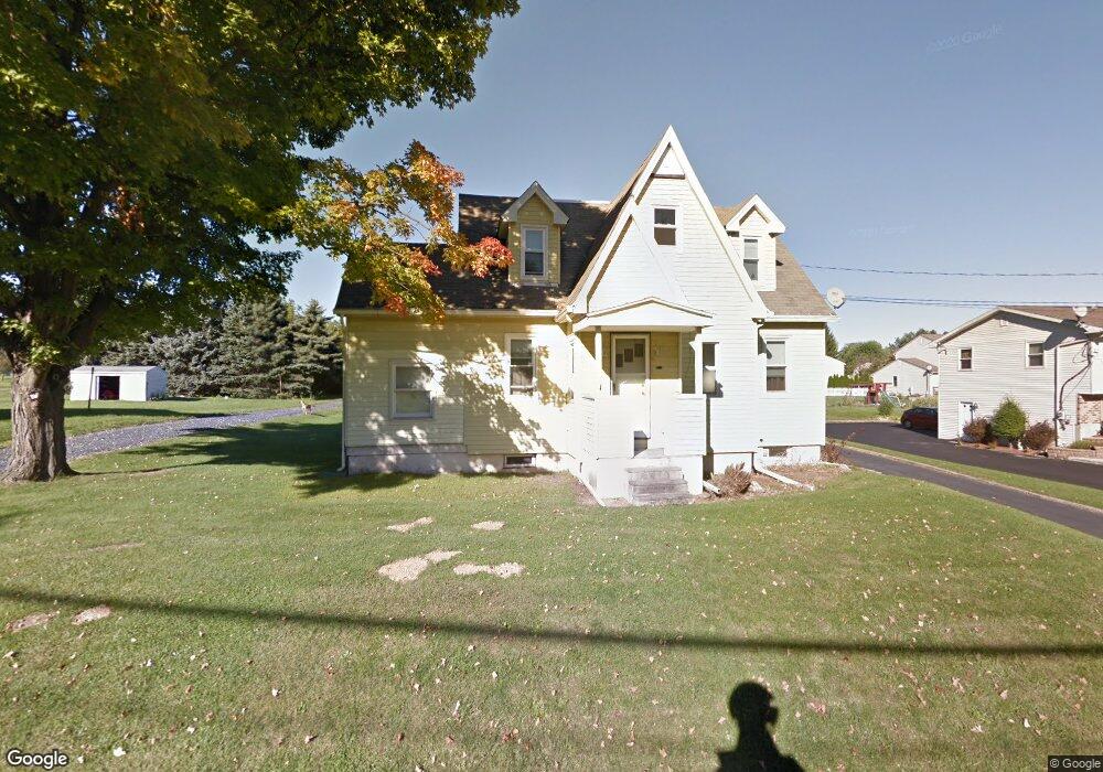 4151 Scheidys Rd, Whitehall, PA 18052 - photo 1